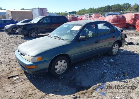 1995 Toyota Corolla z USA, uszkodzony, nr VIN 2T1AE04BXSC073581